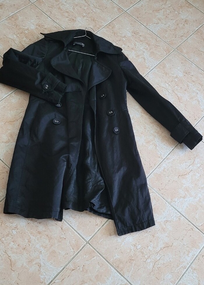 Trenckot - Görsel 3