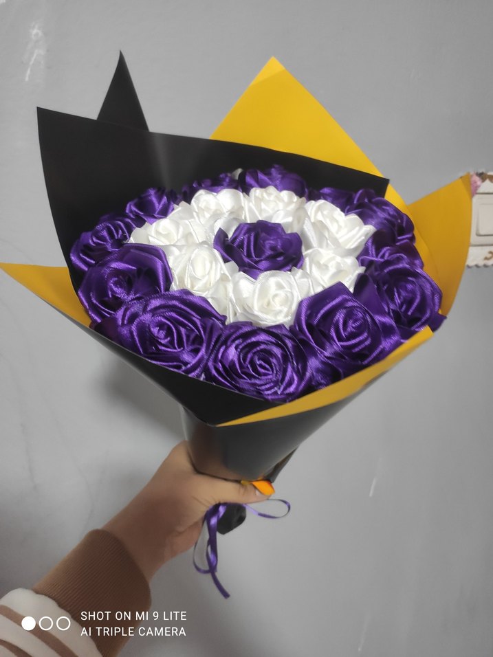 İki renk solmayan gül buketi - Görsel 4