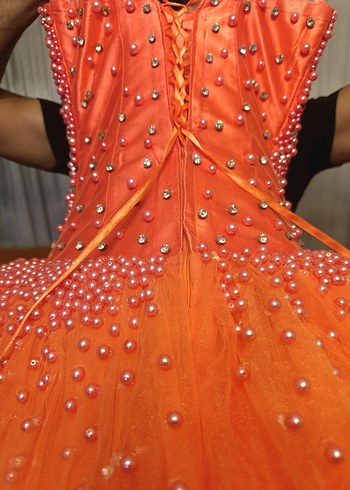 Boncuk İşlemeli Straplez Midi Abiye - Görsel 2