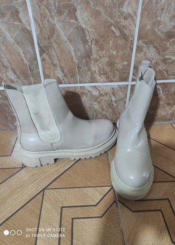 Beyaz Platform Topuklu Kadın Bot - Görsel 4