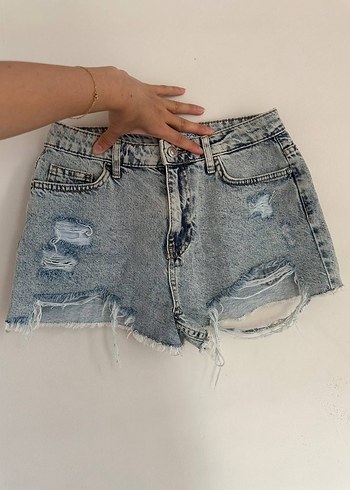 Gri Tie-Dye Desenli Kadın Mini Denim Şort