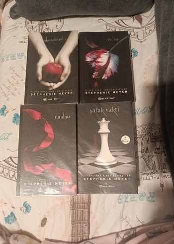 Stephenie Meyer - Alacakaranlık Serisi 4 Kitap - Görsel 2