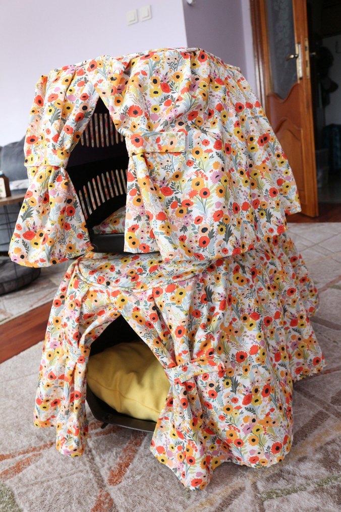 Çiçek Desenli Çok Renkli Sepet Örtüsü - Görsel 3