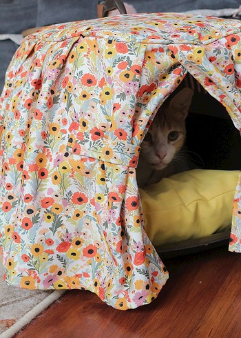 Çiçek Desenli Renkli Sepet Örtüsü Sarı Yastıklı - Görsel 2