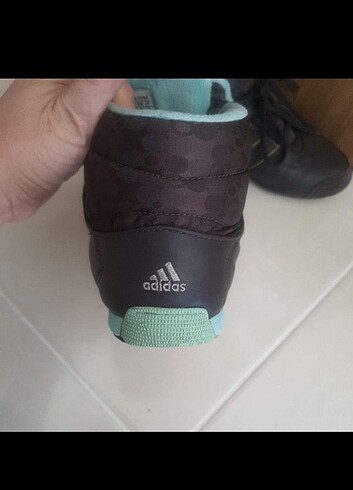 37 Beden Adidas bot