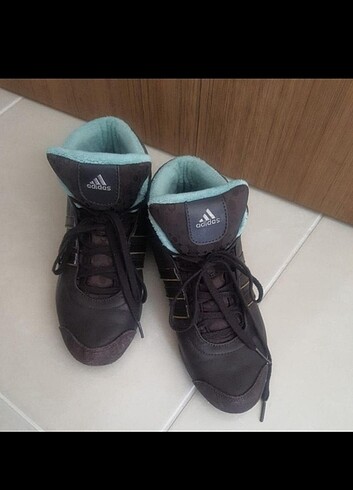 37 Beden kahverengi Renk Adidas bot