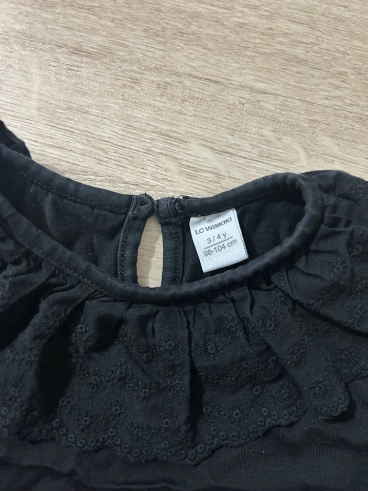 LC WAİKİKİ Kız Çocuk Siyah Fırfırlı Uzun Kollu Bluz - Görsel 2