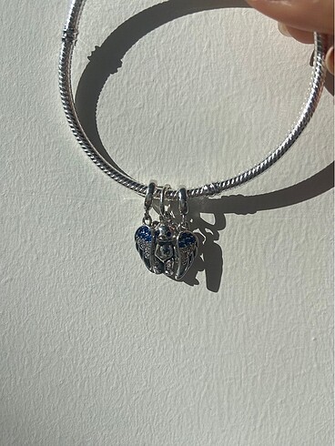 Beden PANDORA KANAT CHARM