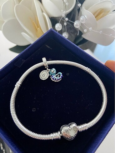 Beden PANDORA BUKALEMUN CHARM
