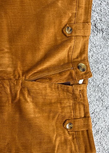 Düğmeli Kahverengi Süet Midi Etek - Görsel 4