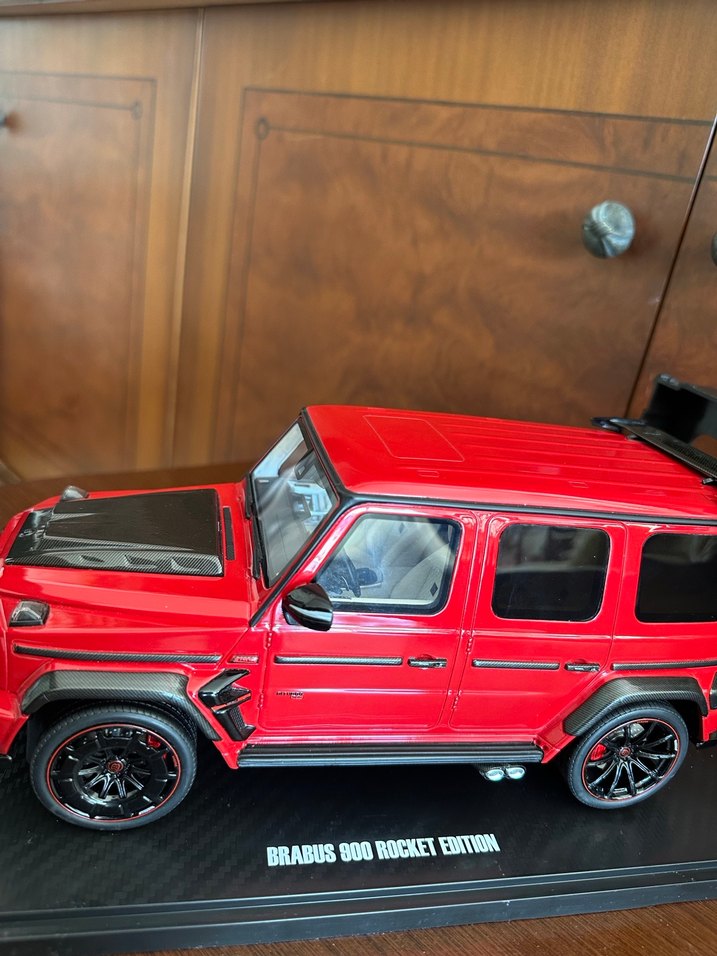 Mercedes g500  Brabus limitli gt spirit 1/18 - Görsel 2