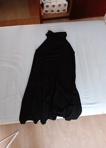 Siyah Elbise - Görsel 2