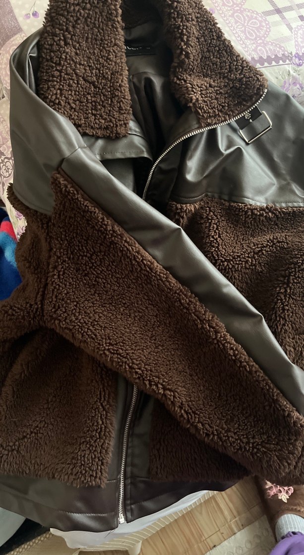 Kahverengi Kürklü Kadın Ceket - Görsel 4