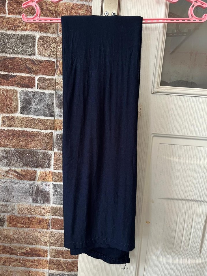 Freshscarfs lacivert penye şal - Görsel 3