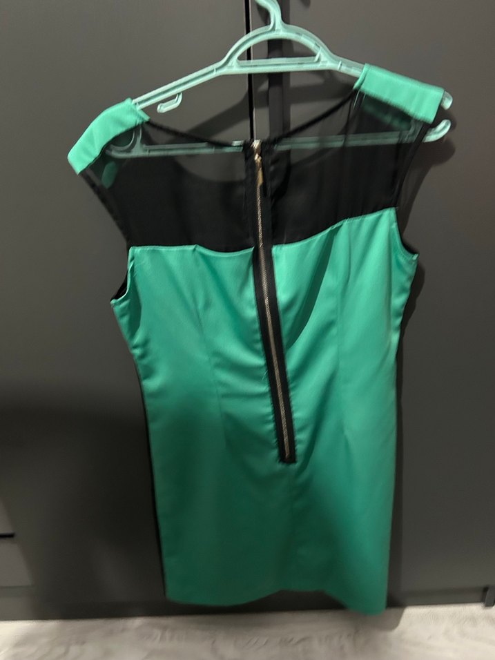 Kolsuz Siyah Midi Elbise - Görsel 2