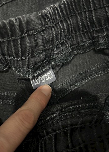 Siyah Bel Detaylı Bol Kesim Kadın Kot Pantolon - Görsel 2