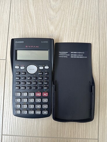 CASIO fx-82MS Hesap Makinesi