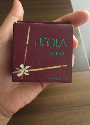 Benefit hoola