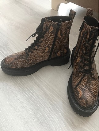 40 Beden Bershka bot