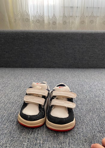 Cırt Cırtlı Erkek Çocuk Beyaz Spor Ayakkabı - Görsel 2