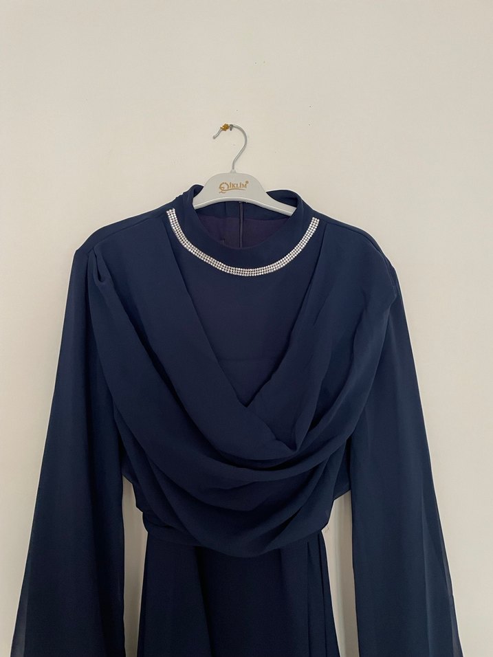 Lacivert Uzun Drapeli Kadın Elbise - Görsel 3