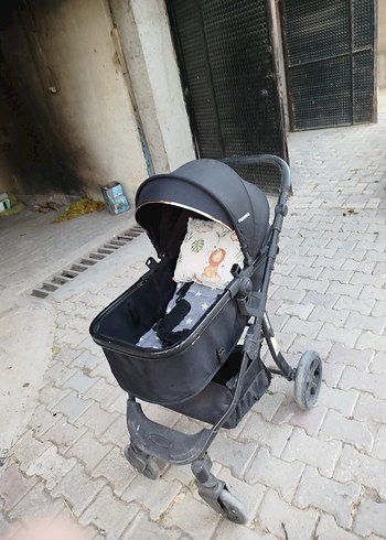 Siyah ve Gri Bebek Arabası - Görsel 2