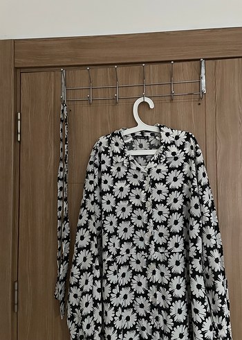 Çiçek Desenli Uzun Kollu Uzun Elbise - Görsel 2