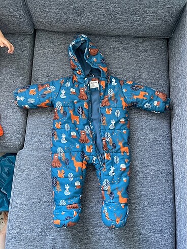 Bebek astronot tulum