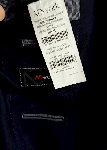 Düğmeli Lacivert Erkek Takım Elbise - Görsel 3