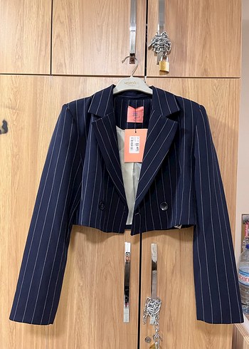 Lacivert Çizgili Düğmeli Kadın Blazer - Görsel 2