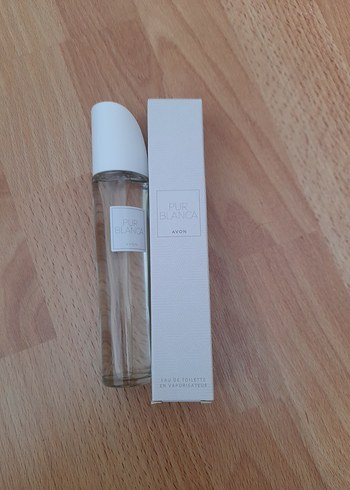 Avon Pur Blanca Kadın Parfümü 50 ml