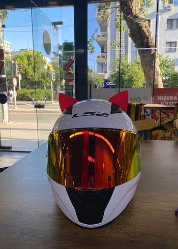 Parlak Beyaz Seramik Motosiklet Kaskı - Görsel 2