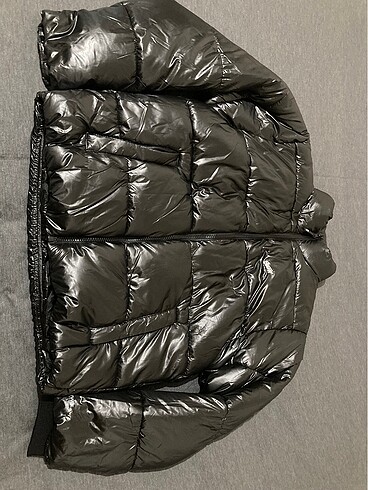 Pull And Bear STWD Parıltılı Şişme Mont