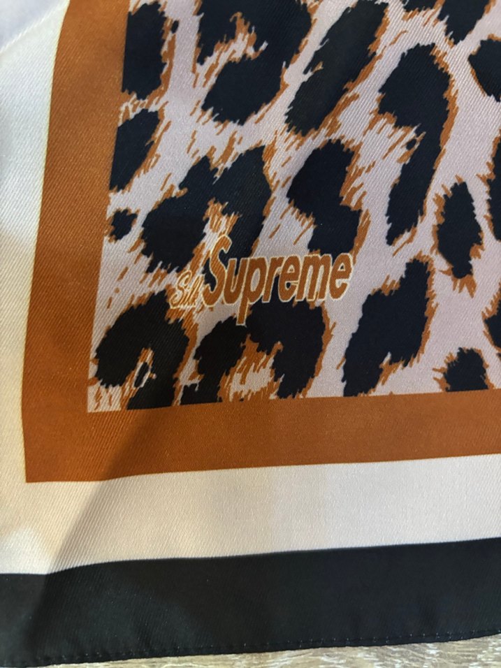 Kahverengi Leopar Desenli Kadın Fular - Görsel 3