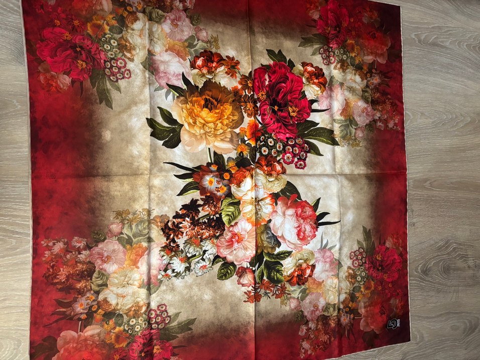 Kırmızı Parlak Bohem Kadın İpek Fular - Görsel 3