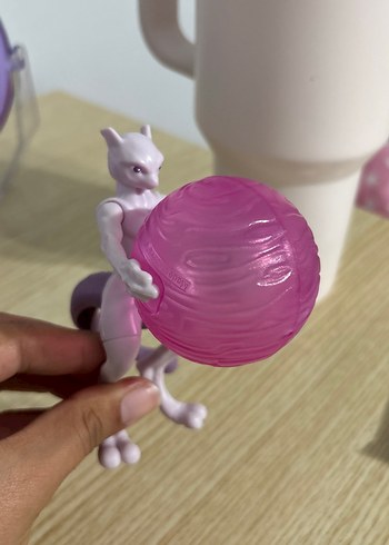 Mor Pastel Aksiyon Figürü - Görsel 3