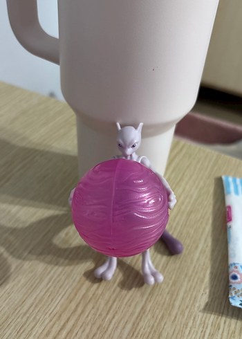 Mor Pastel Aksiyon Figürü - Görsel 2