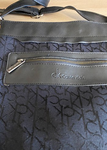 Calvin Klein CALVİN KLEİN SİYAH ÇANTA