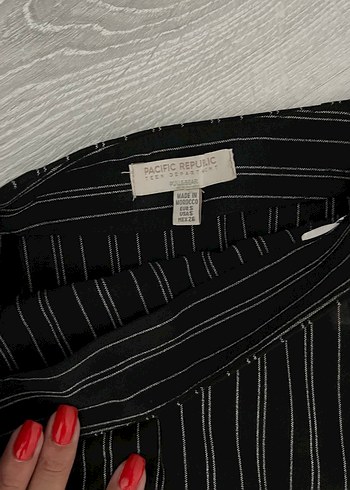 Çizgili Siyah Mini Etek - Görsel 3