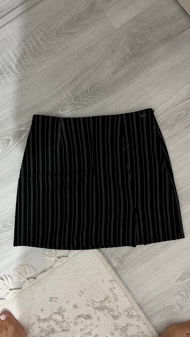 Çizgili Siyah Mini Etek - Görsel 2