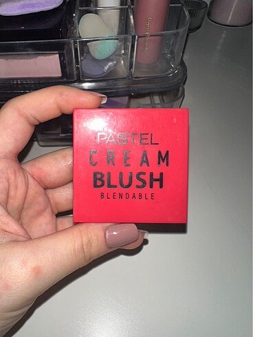 Pastel Cream Blush