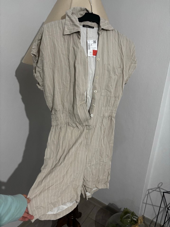 Bej Keten Düğmeli Kısa Kollu Tulum - Görsel 2