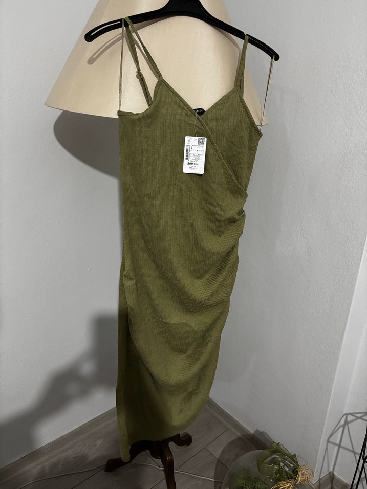 Drapeli Kolsuz Haki Midi Elbise - Görsel 2