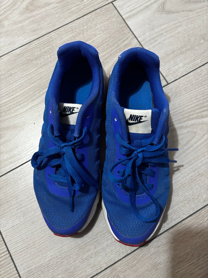 Nike Lacivert Bağcıklı Kadın Spor Ayakkabı - Görsel 2