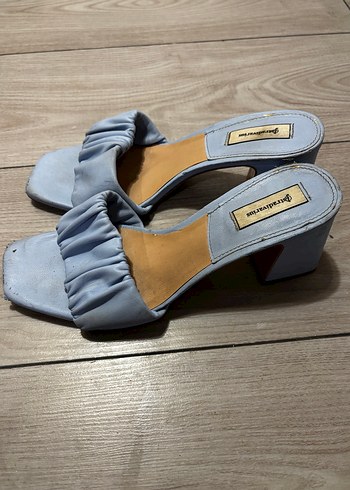 Mavi Tokalı Blok Topuklu Kadın Terlik - Görsel 3