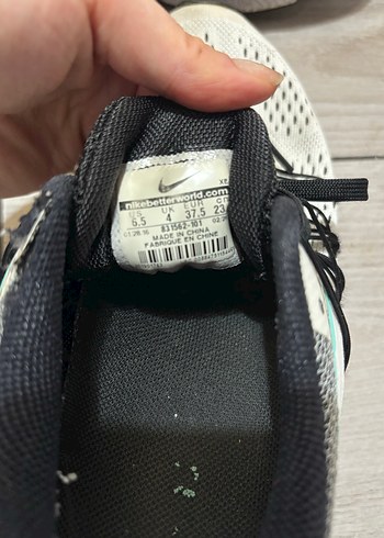 Nike Beyaz Gri Bağcıklı Kadın Spor Ayakkabı - Görsel 3