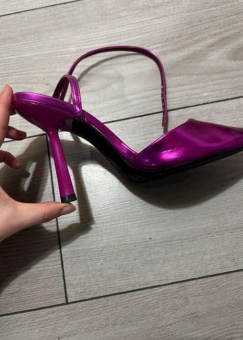 Pembe Parlak Stiletto Topuklu Kadın Ayakkabı - Görsel 3