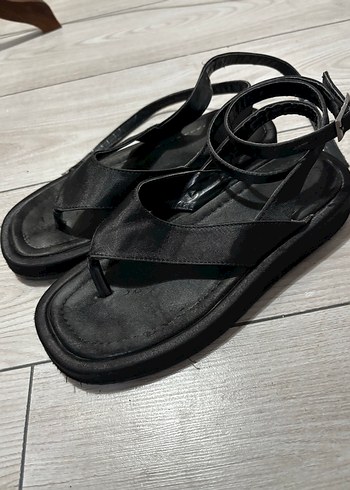 Siyah Topuklu Kadın Sandalet - Görsel 2