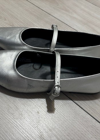 Gri Tokalı Kadın Topuklu Babet - Görsel 3