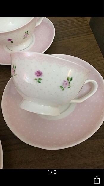  Beden Pierre cardin çay & nescafe fincanı 2 adet